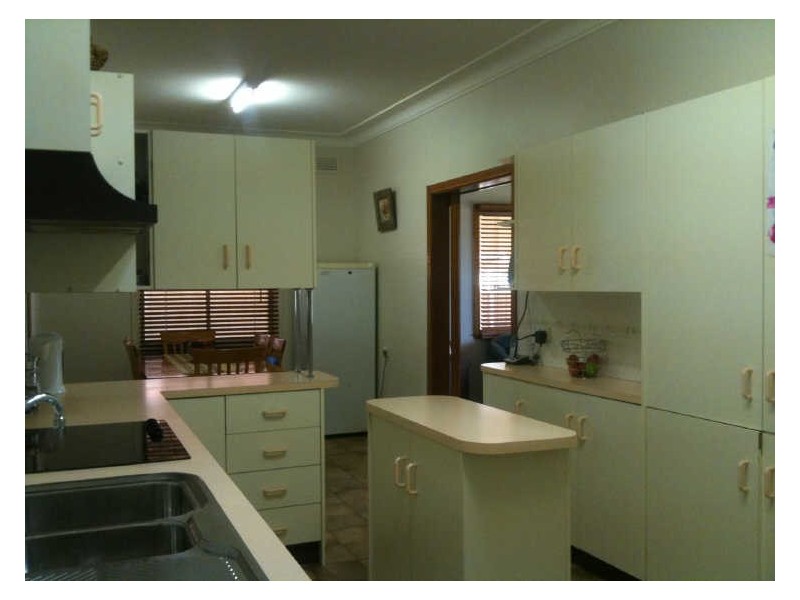 382 Fitzroy Street, Dubbo NSW 2830