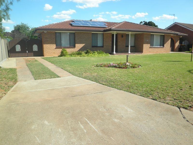 106 Baird Drive, Dubbo NSW 2830