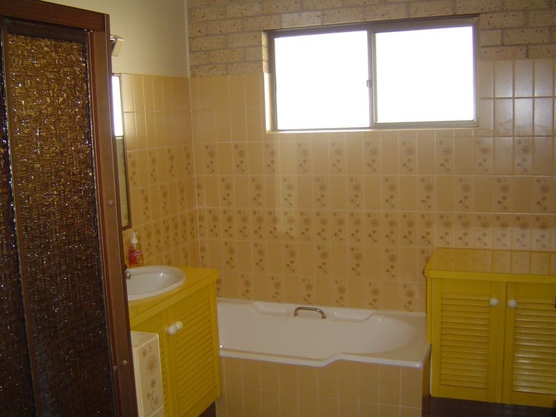 11 Lakeland Drive, Dubbo NSW 2830
