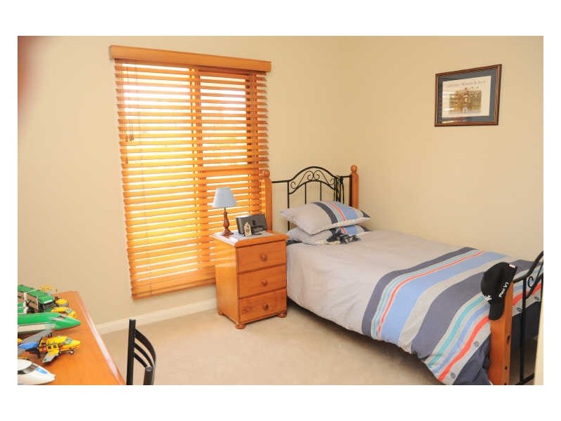 39R Debeaufort Drive, Dubbo NSW 2830