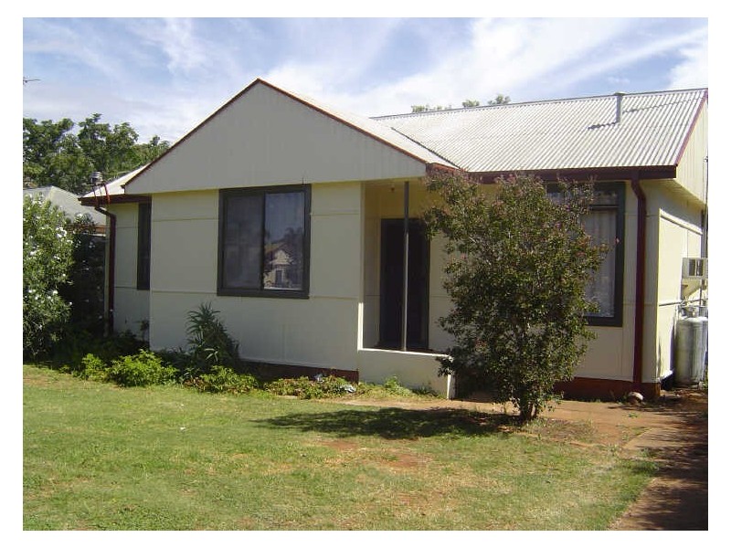144 Wingewarra Street, Dubbo NSW 2830