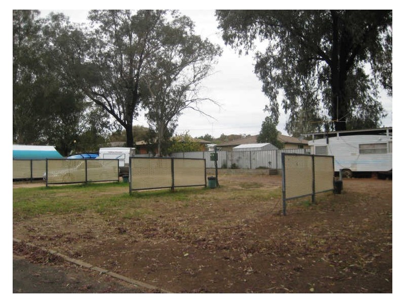 17-19 Forbes Road, Parkes NSW 2870