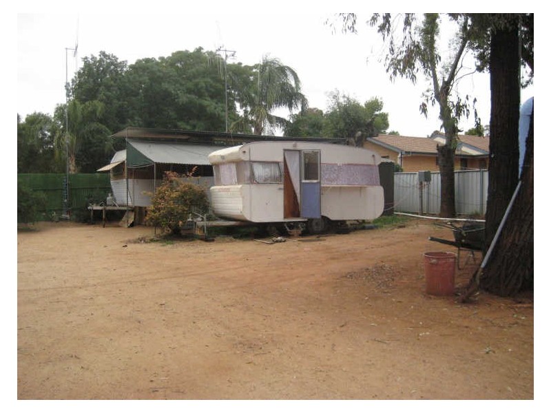 17-19 Forbes Road, Parkes NSW 2870