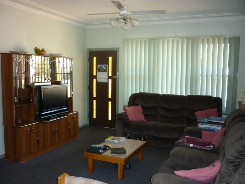 39 Leonard Street, Dubbo NSW 2830