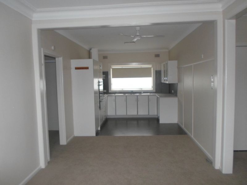 43 Baird Drive, Dubbo NSW 2830