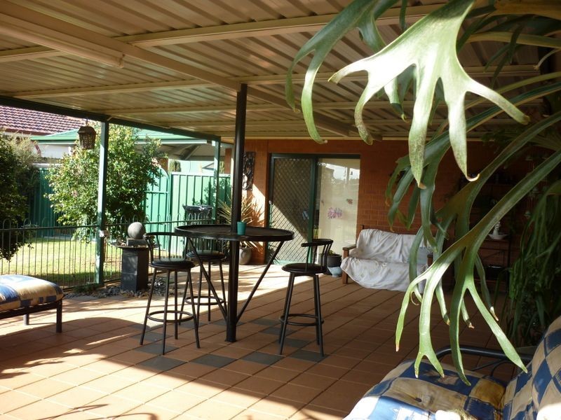 8 Hakea Place, Dubbo NSW 2830