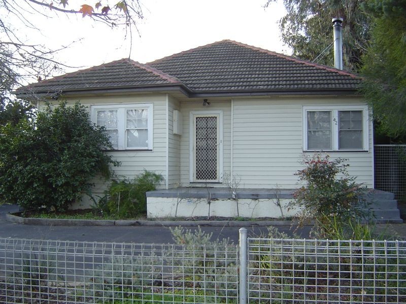 42 Boundary Road, Dubbo NSW 2830