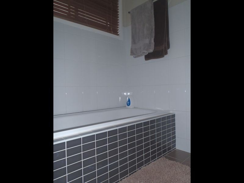 4 Maple Court, Dubbo NSW 2830