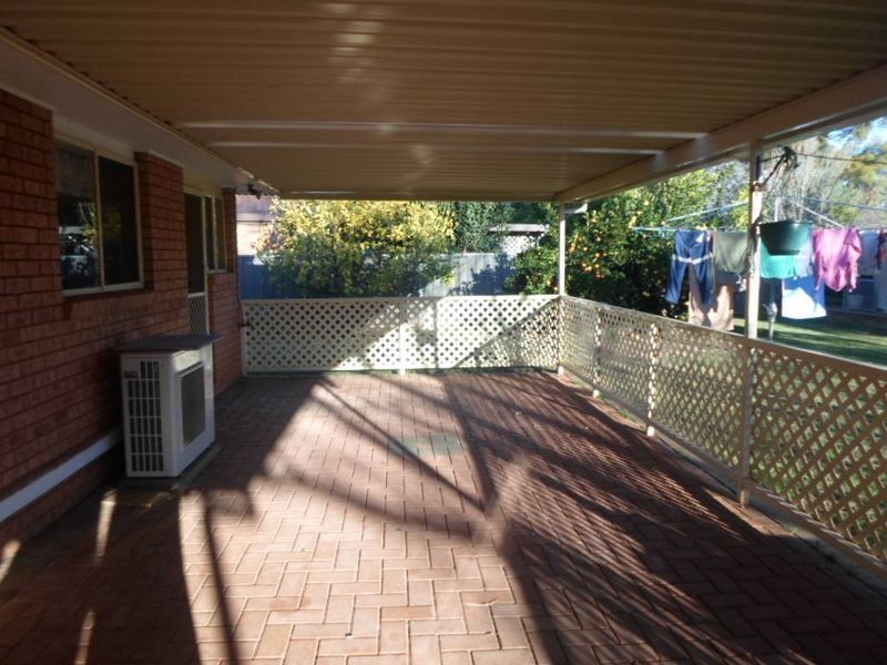 9 Gregory Court, Dubbo NSW 2830