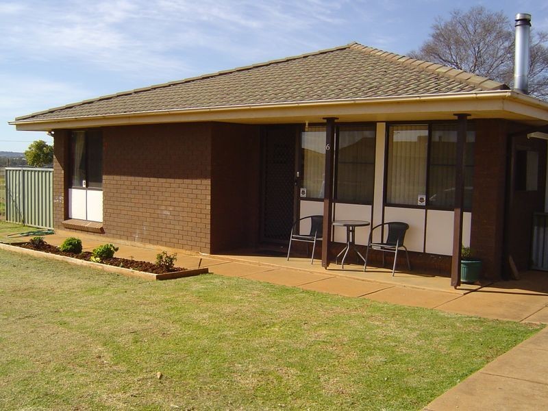 6 Spears Drive, Dubbo NSW 2830
