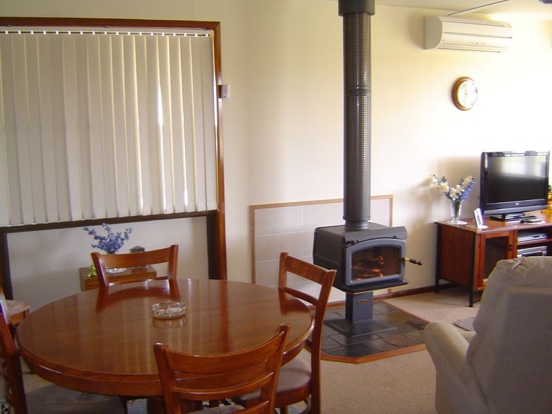 6 Spears Drive, Dubbo NSW 2830