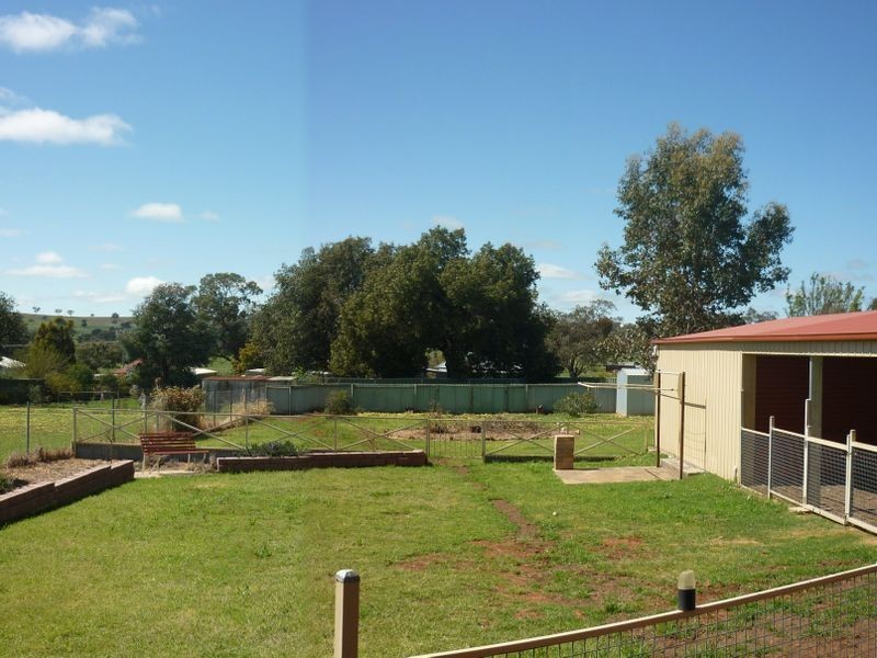 5 Chambers Street, Geurie NSW 2831