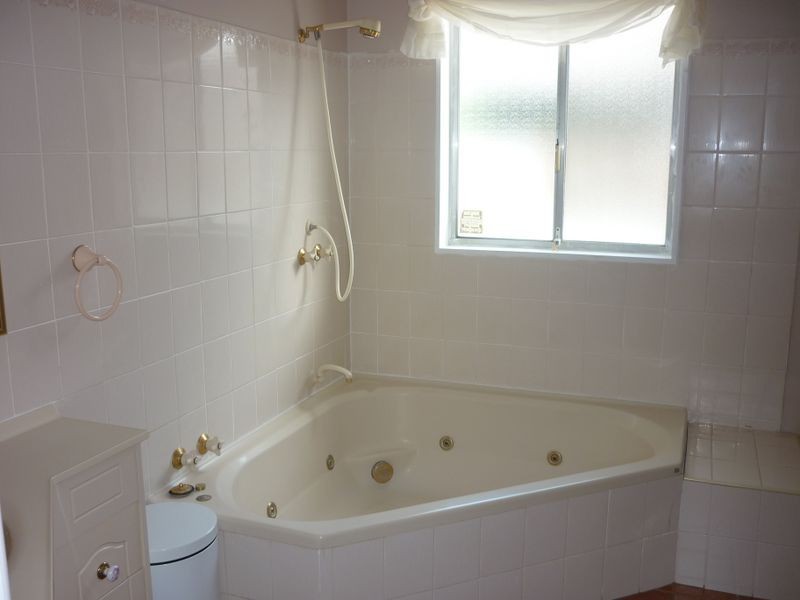 16 Strickland Street, Dubbo NSW 2830