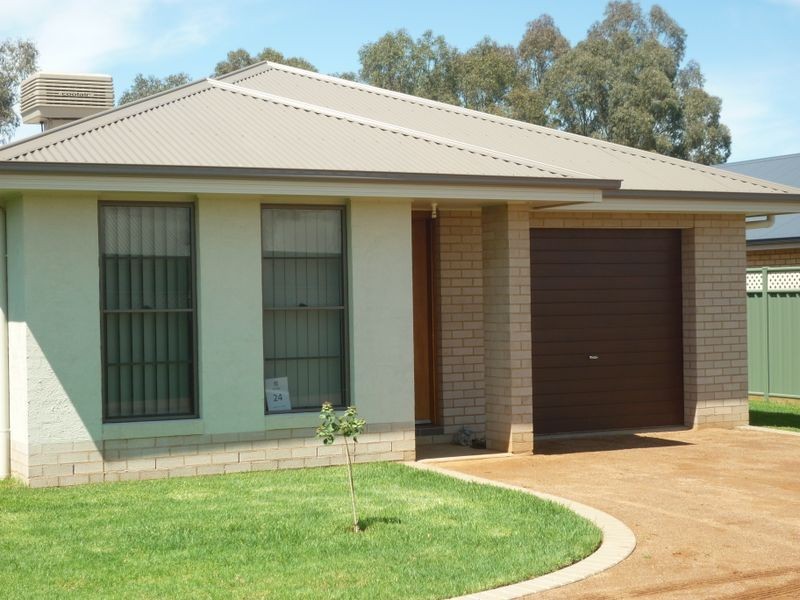 8 Glenshee Close, Dubbo NSW 2830