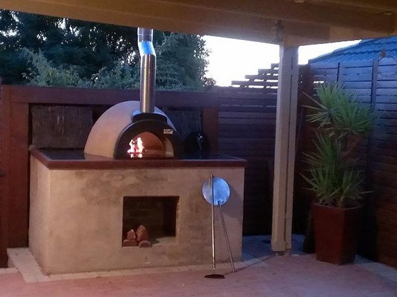 2 Barracks Close, Dubbo NSW 2830
