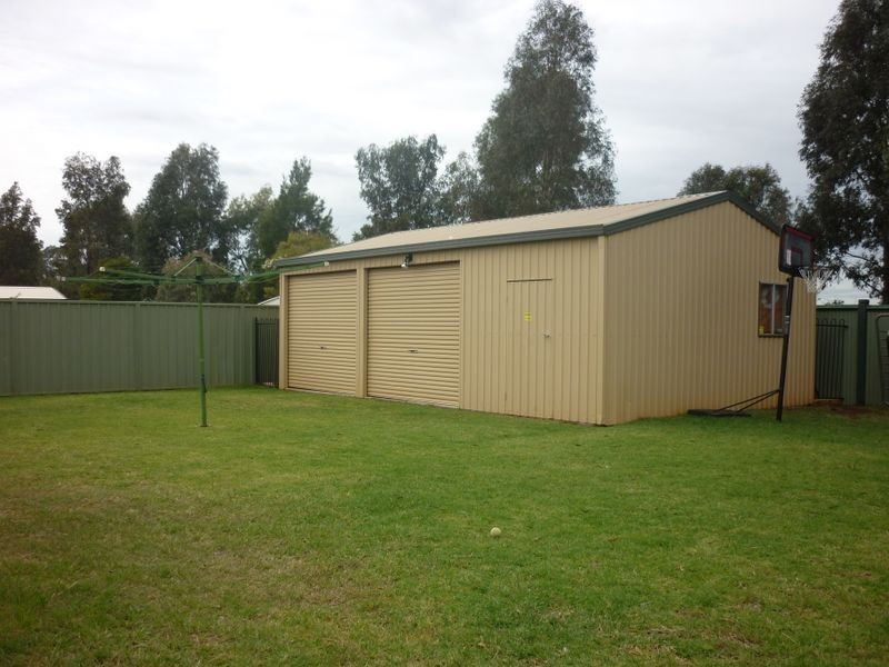 15 Namoi Crescent, Dubbo NSW 2830