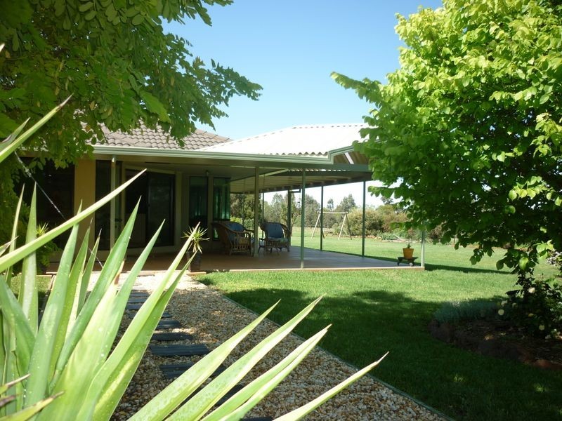 13R Wilfred Smith Drive, Dubbo NSW 2830