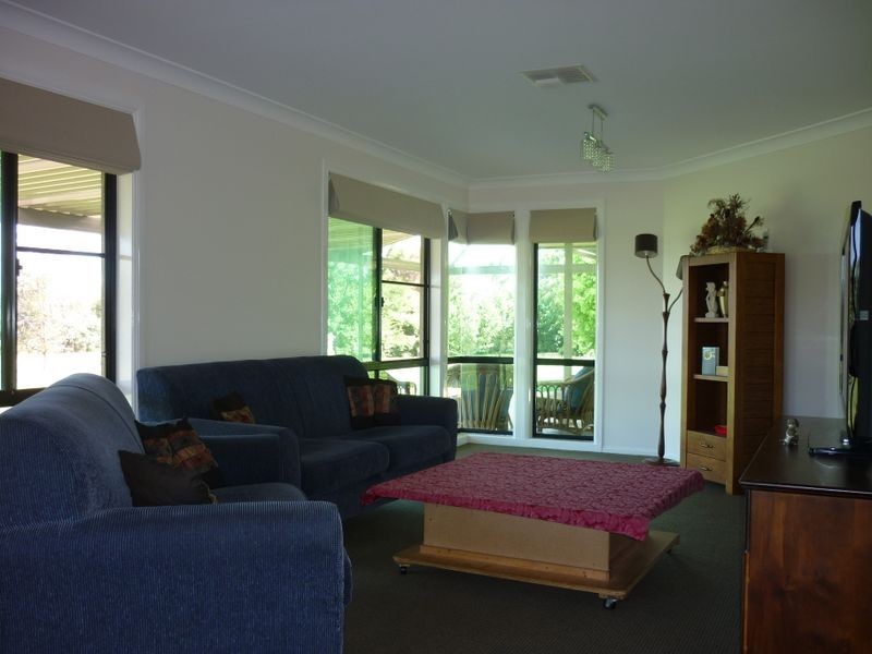 13R Wilfred Smith Drive, Dubbo NSW 2830