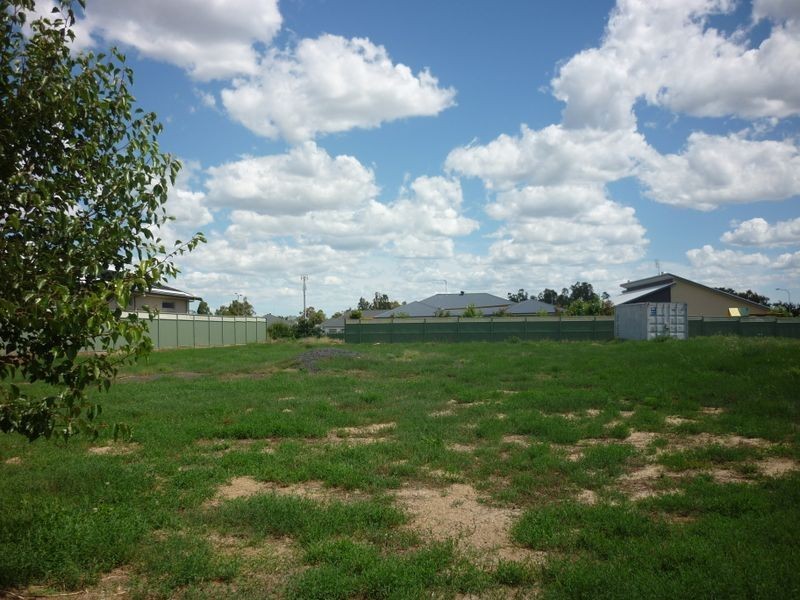 3 Narrabeen Place, Dubbo NSW 2830