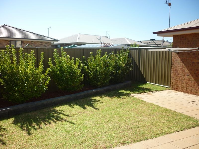 12/5 John Brass Place, Dubbo NSW 2830