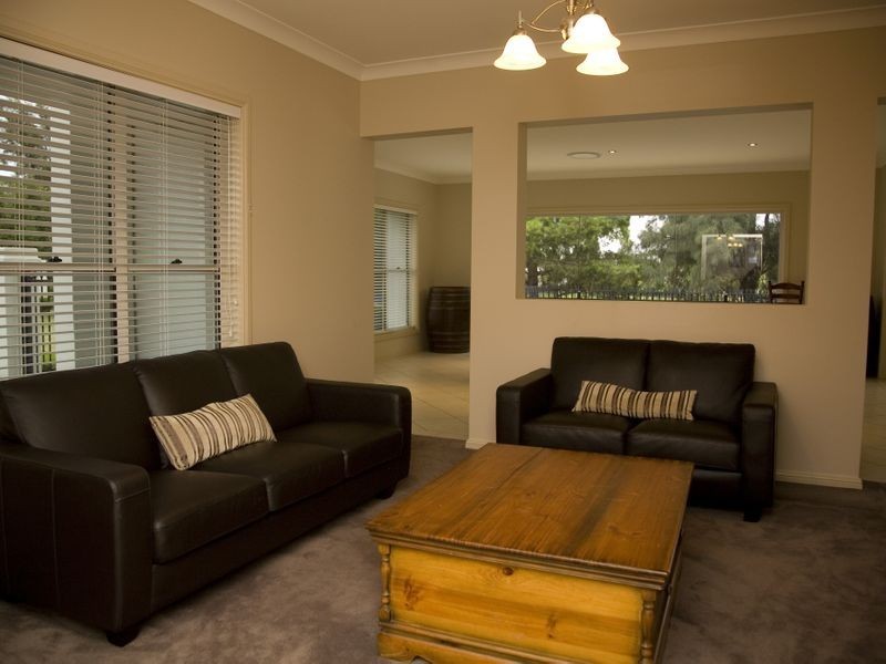 8 Englewood Avenue, Dubbo NSW 2830