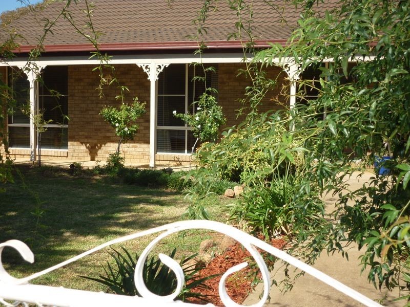 11 Boberah Street, Wongarbon NSW 2831