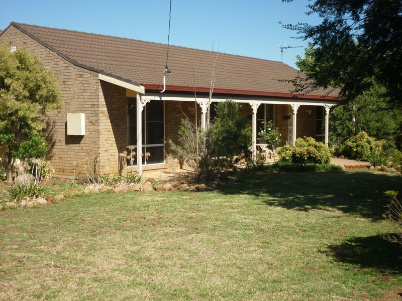 11 Boberah Street, Wongarbon NSW 2831
