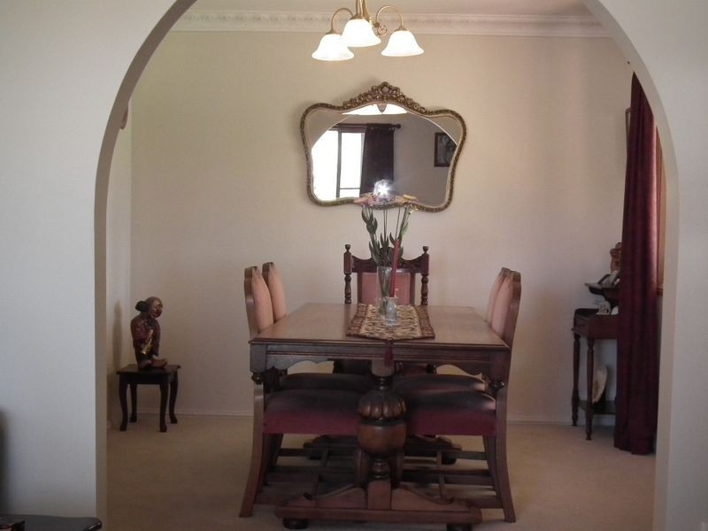 12R Kurrajong Drive, Dubbo NSW 2830