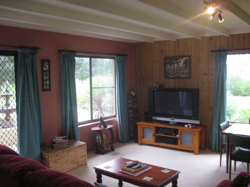 12R Kurrajong Drive, Dubbo NSW 2830