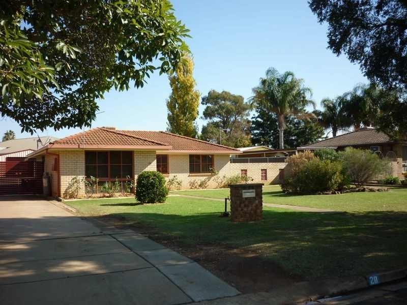 28 Meadowbank Drive, Dubbo NSW 2830
