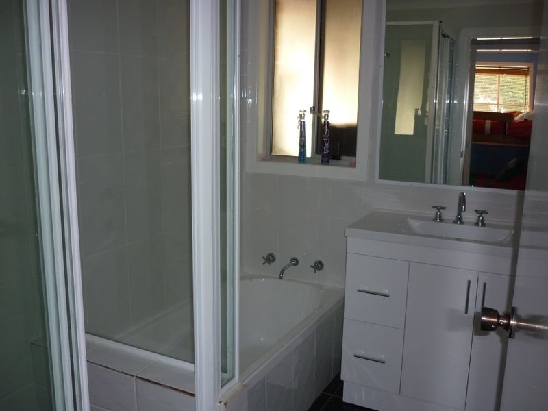 28 Meadowbank Drive, Dubbo NSW 2830
