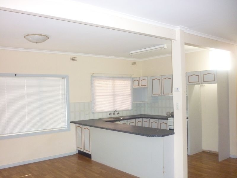 14 Trelanvean Street, Dubbo NSW 2830