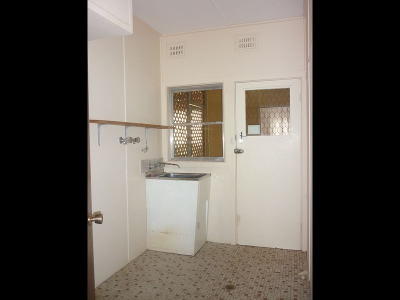 14 Trelanvean Street, Dubbo NSW 2830
