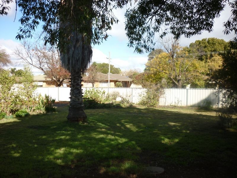 14 Trelanvean Street, Dubbo NSW 2830