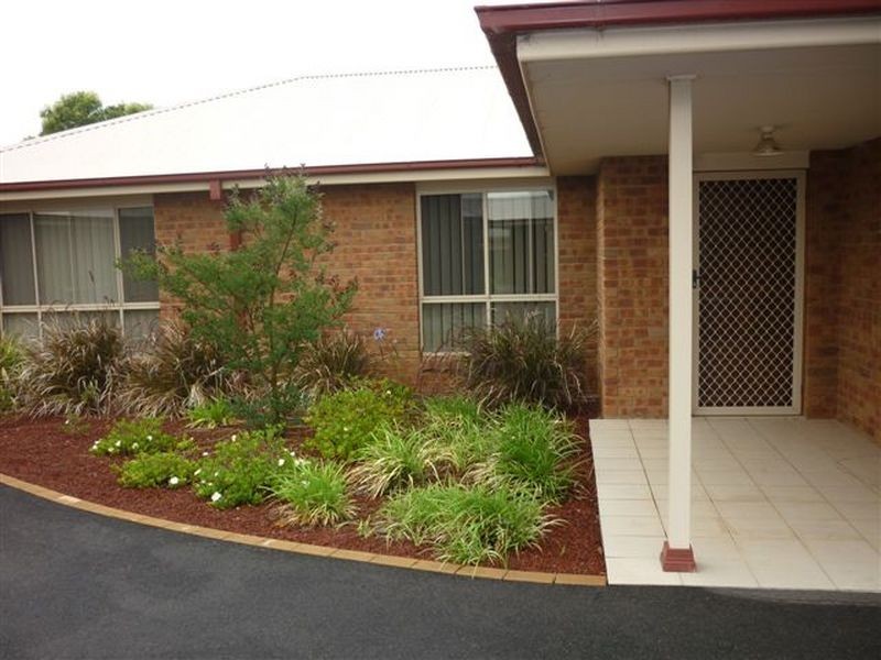 9/5 John Brass Place, Dubbo NSW 2830