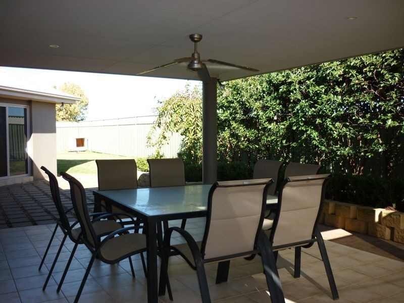 20 Hilton Place, Dubbo NSW 2830