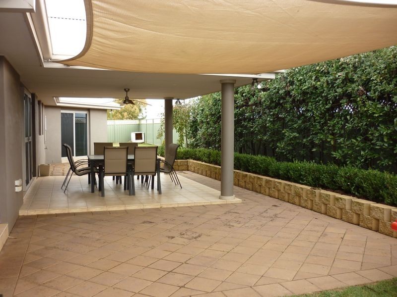 20 Hilton Place, Dubbo NSW 2830