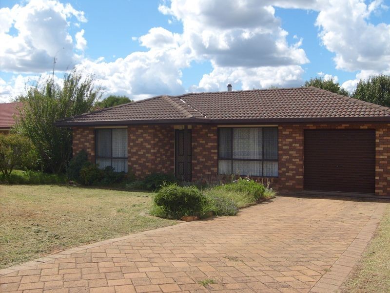 8 Jackwilliam Drive, Dubbo NSW 2830