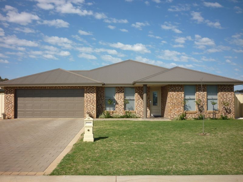 15 Durum Circuit, Dubbo NSW 2830