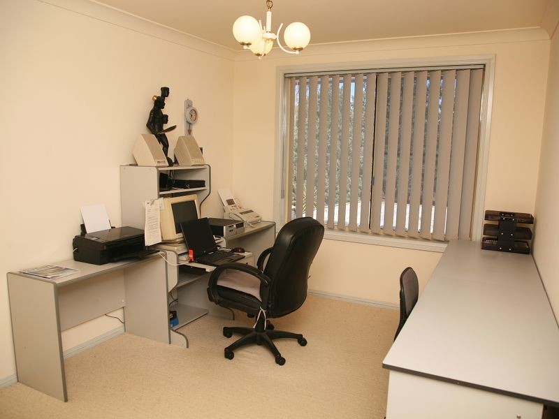 17L Harefield Road, Dubbo NSW 2830