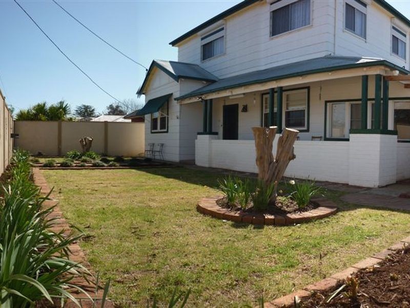 126 Wingewarra Street, Dubbo NSW 2830