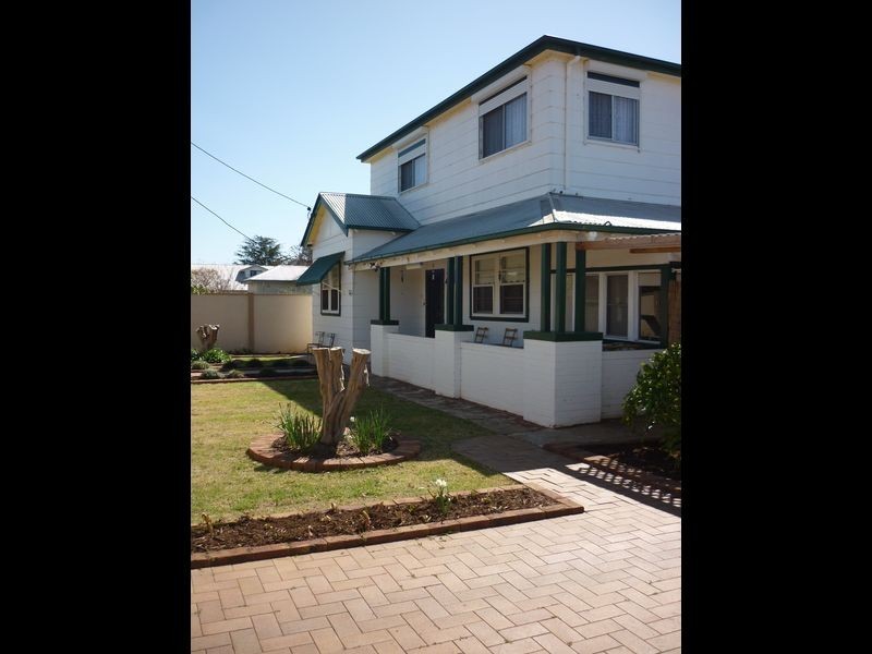 126 Wingewarra Street, Dubbo NSW 2830