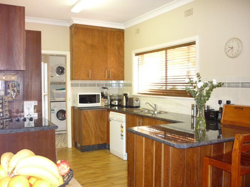 2 Wheatleys Lane, Dubbo NSW 2830