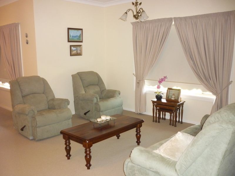 9 Sunvale Avenue, Dubbo NSW 2830