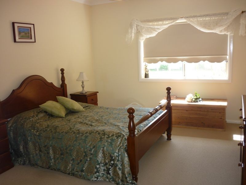 9 Sunvale Avenue, Dubbo NSW 2830