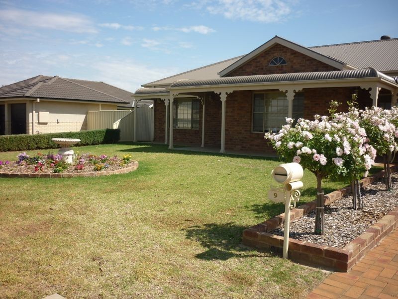 9 Sunvale Avenue, Dubbo NSW 2830