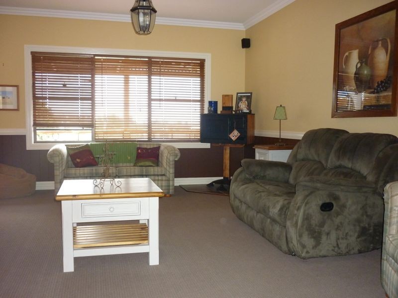 36L Debeaufort Drive, Dubbo NSW 2830