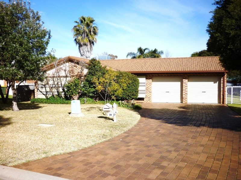 28 St Georges Terrace, Dubbo NSW 2830