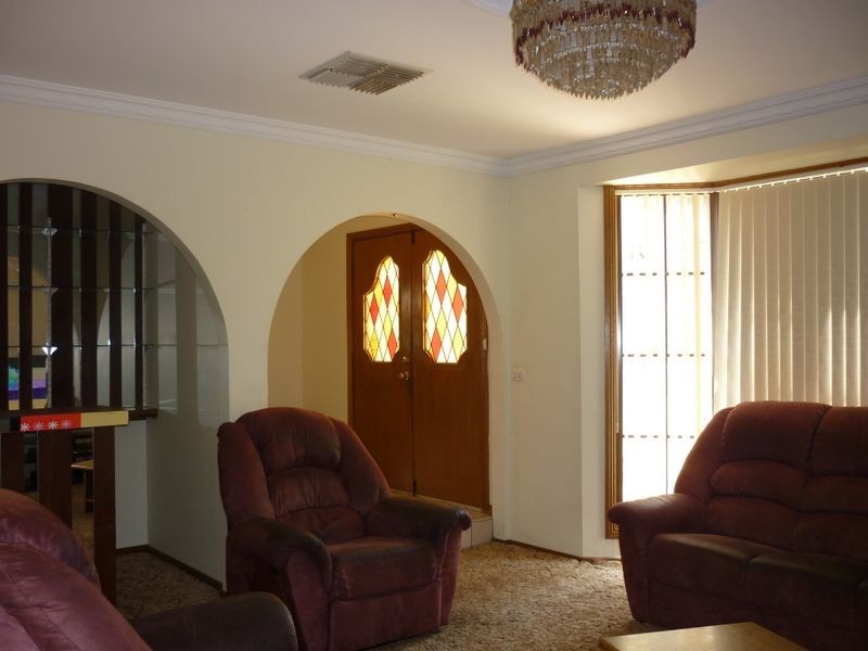 243 Myall Street, Dubbo NSW 2830