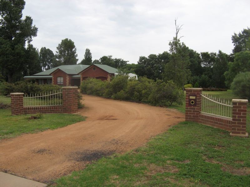 57 Buninyong Road, Dubbo NSW 2830